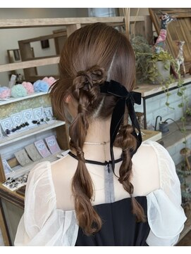 ヘアー テクニカ(hair Technica) 甘くなりすぎないTwin お呼ばれヘアセット/岡山ヘアセット