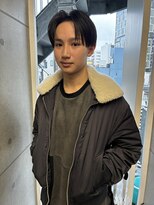 クロム トウキョウ ザ バーバーアルト 神保町店(CHROM TOKYO the Barber ALT)&nbsp;センターパート