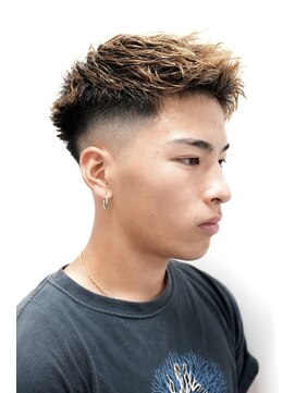 ルックグッドストア(LOOK GOOD STORE) スキンフェードアップバングジェットモヒカン短髪スパイキー