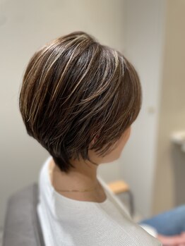 リノバイアクネ(lino by ACNE)の写真/”毎月染めたい”“白髪”にお悩みの方必見！ダメージを最小限に抑えたカラーでキレイをキープ♪