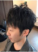 トップにボリュームパーマ