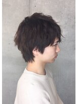横顔が素敵に決まるナチュラルマッシュウルフ[表参道/青山］