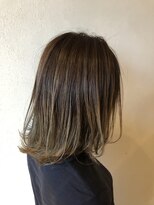 アコット(Acotto.)&nbsp;外国人風バレイヤージュ◎