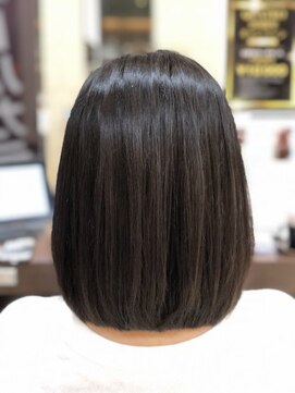 クアトロ 小山店(QUATRO) ミディアムボブ