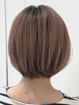 アッシュ 西葛西店(Ash) ピンクベージュ系 ナチュラルショート