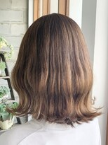 ニキ ヘアー ネイル 子安店(niki hair, nail)&nbsp;カーキベージュ