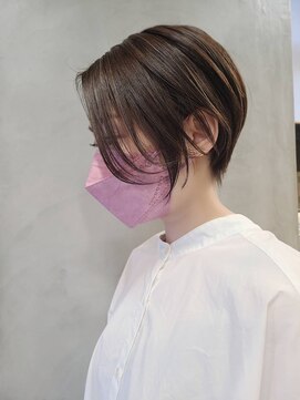 エリマ 調布(elima) 大人美人ショート/グレージュ/イルミナカラー/ハイライト[調布]