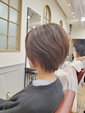 グランシュ 青葉台店(GranCieux) 丸みレイヤーショート☆