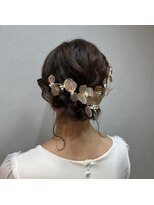 イーチエフ(each f.)&nbsp;【山田紗羅】結婚式ふわもこヘア