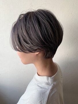 ディコ(Dico) 暗くても重くないネイビーグレージュ