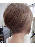 【白髪ぼかし】くびれショート
