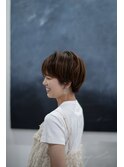 ショートヘアに美髪酸性ストレート