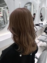 アールプラスヘアサロン(ar+ hair salon)&nbsp;まろみベージュ新宿/新宿三丁目/ブリーチ/ハイトーン