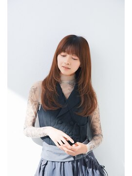 シルクハウス 三越日本橋(Silk house) ふんわり動くレイヤースタイル