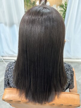 ラベスト バイ セロ 池袋メトロポリタン前(LOVEST by CERO) うる艶ストレート