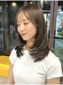 ワンカールレイヤー　韓国ヘア　ベージュカラー