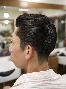 ザチョップショップ キチジョウジ(THE CHOP SHOP KICHIJOJI) 七三わけ