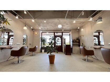 エイム(Aem.)の写真