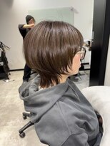 ログスラッシュ(LOG/)&nbsp;気分によって髪型チェンジ！2wayショートウルフ☆