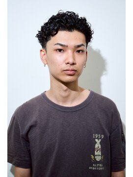 チルチェア 横浜(CHILL CHAIR) フェード×ハードスパイラルパーマ <横浜/バーバー/理容室/床屋>