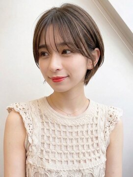 メラク バイ コア(Merak by CoRe.gn) 艶感ショートボブ前髪あり小顔くびれヘアグレージュ