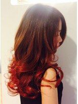 ブーケ(bouquet)&nbsp;アクセントカラープラス大きめカールで女度上昇ロングヘア