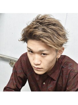 トレイス(trace) 七三ツイストアップバング