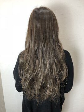 キャラ シャローネ 池袋(Chara Chalone) ハイライトプラチナベージュ【キャラ池袋/chara池袋/池袋東口】