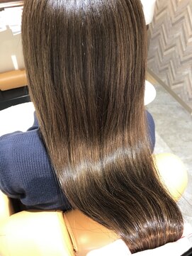 トゥーリ 筑紫野店(tuuli) tuuli筑紫野店 艶髪スタイル 8 八谷昌直