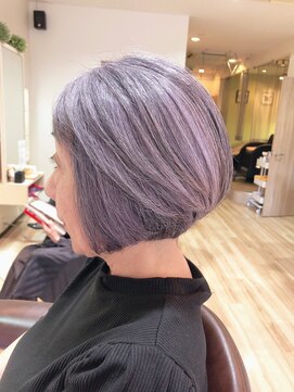 マニッシュ(mannish) プラチナグレーヘア