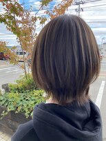 ジップ 緑店(zip)&nbsp;くびれレイヤーミディ×20代トレンドガール