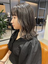 ライリー(riley)&nbsp;細めハイライトカラー