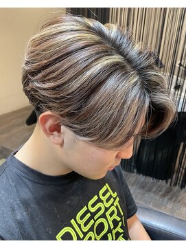 ジュンヌオム リンカラン(Jeune Homme LINGKARAN) 筋感メッシュ×センターパート