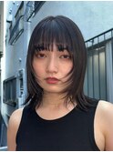 顔周りレイヤーカットグレージュカラーくびれボブショートカット