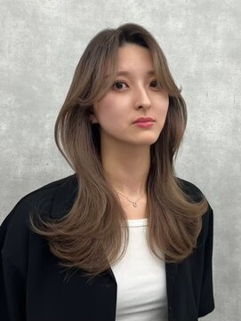 クイーン バイ ノイズ 西院(QUEEN by noism) 大人可愛い20代30代40代小顔ウルフレイヤーロング