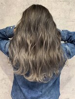 ディーバ 池袋東口(D.I.E.V.A)&nbsp;20代30代40代艶髪ハイトーンアッシュベージュロングレイヤー