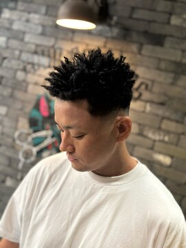 スリーセント 栄(3/cent) スパイキーアフロ