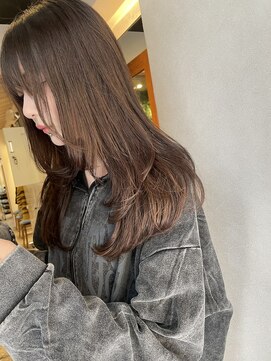 ティグル テンジン(TIGRE tenjin) 天神店　吉良祐樹【今泉/レイヤーカット/艶カラー】