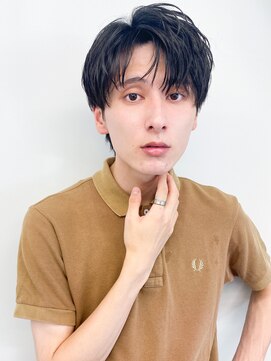 ブロッサム 保谷(Blossom) 20代毛流れハンサムショートセンターパートメンズ黒髪爽やか