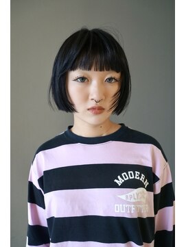 シアター(CIARTOR) タッセルボブ/ 顔まわりカット