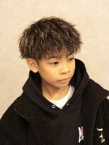 スター(STAR)&nbsp;キッズカット×メッシュ×パーマ
