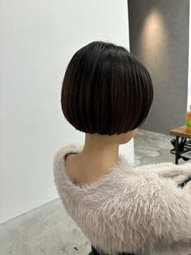 オン眉前髪が可愛いミニミニショートボブ◎