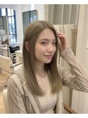 ハイトーンで大人かわいいオリーブベージュ