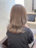 くびれヘア＊20代30代40代＊デザインカラー【ZinaCENTRAL】