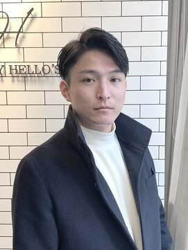 オールデイハローズ(ALL DAY HELLO'S) ２０代七三ツーブロック短髪アップバングウェット仕上げ【河原町