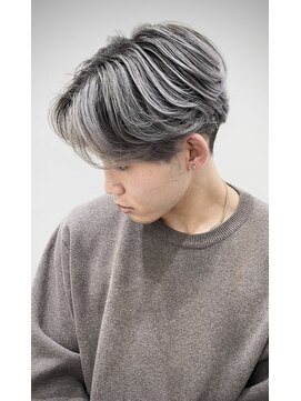 ソルバイジゼル(sol by gisele) ホワイトバレイヤージュ