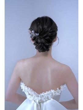 ブラウ ネイル パーティー(Blau Nail Party) シンプル　シニヨン　ウェディング