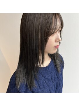 美容室 アイディー i-dee ストレートレイヤー