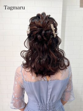 タグマル 結婚式ヘアセット☆ウェーブのハーフアップ☆