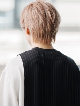 ヴィアラ 自由が丘(VIALA) 【自由が丘】ナチュラル×センターパート